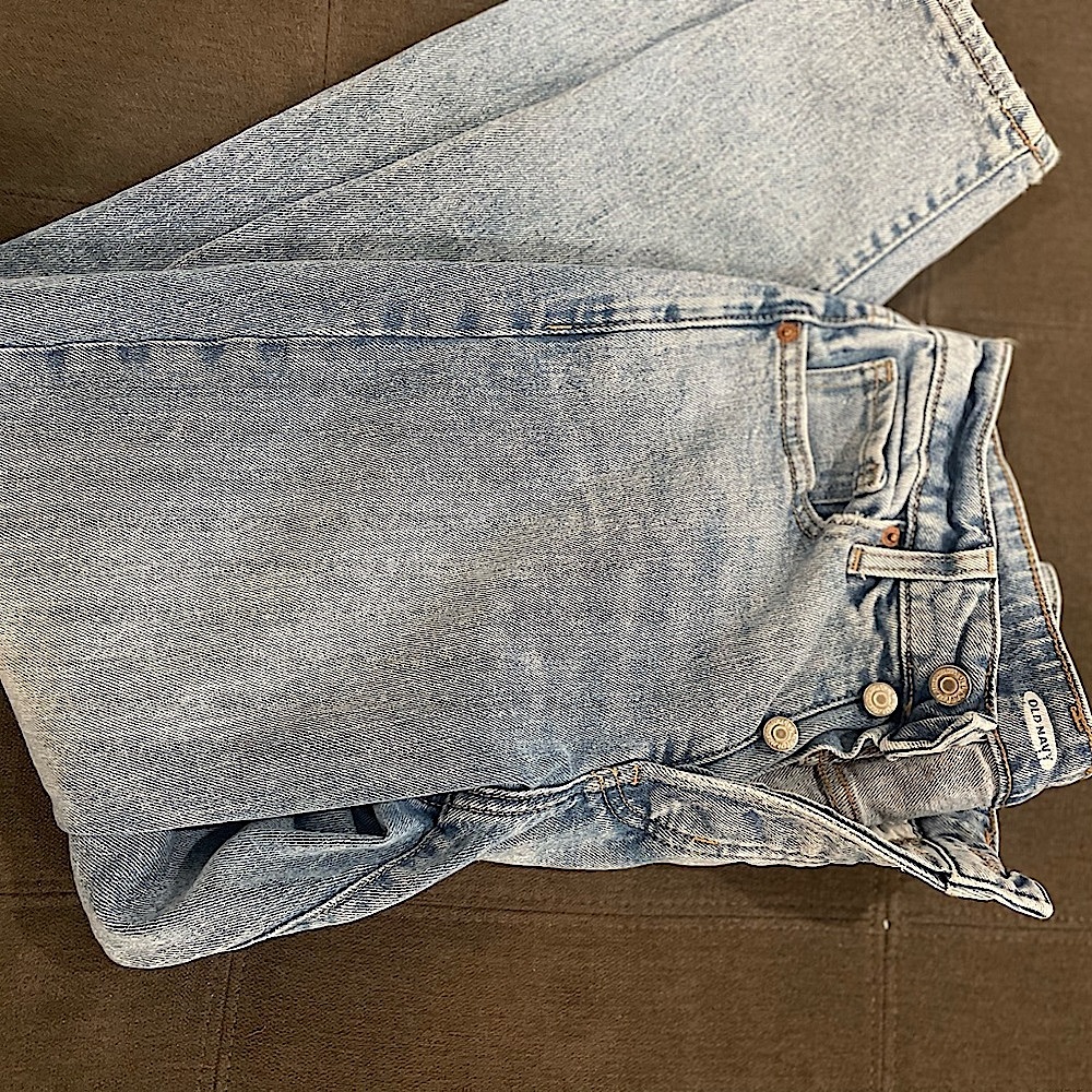 Old Navy button up distressed size 0 high rise straight leg - Picture 2 of 9